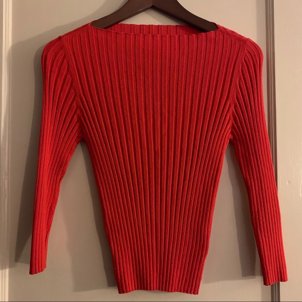 🧡❤️🧡Burberry Orange Ribbed Bateau Neckline Blouse